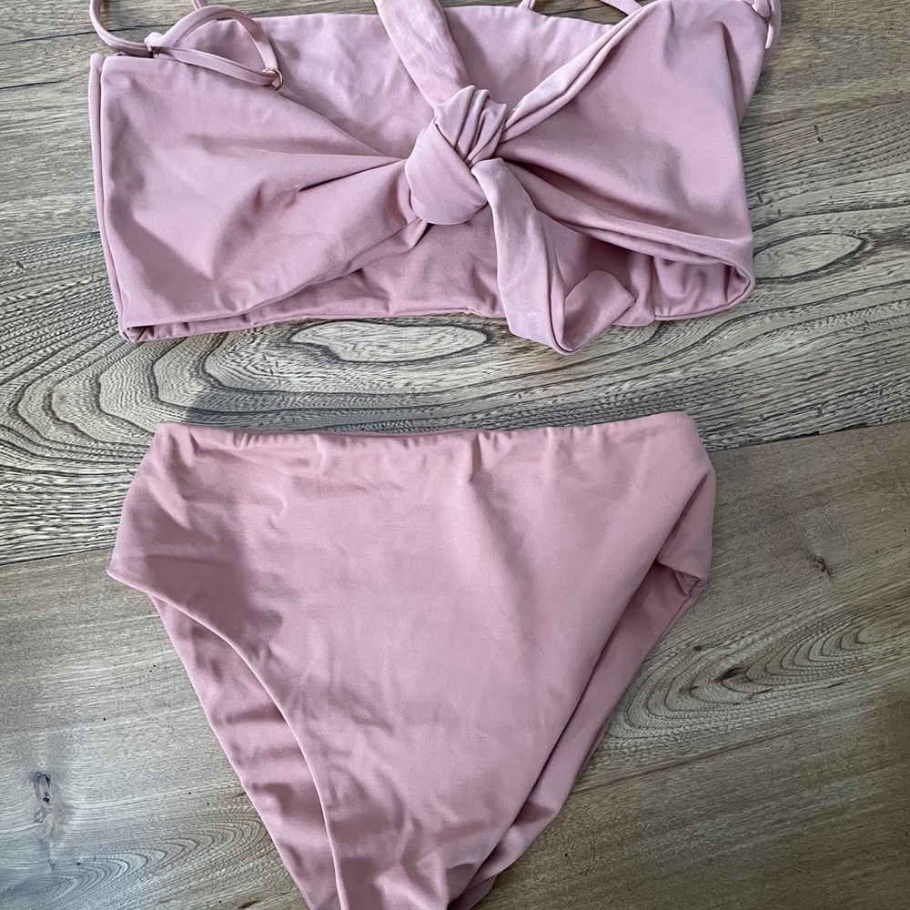 SaltSuit bikini set - Picture 3 of 10